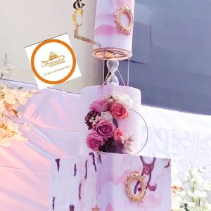 Classic wedding cake