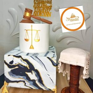 Law cake