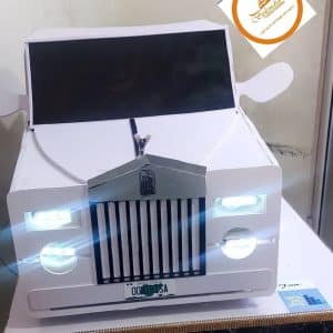 Rolls-Royce cake